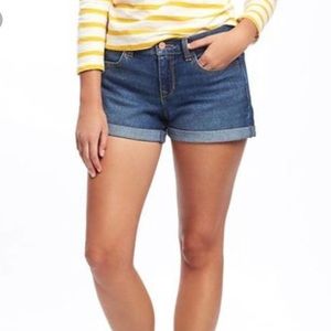 Cuffed denim shorts